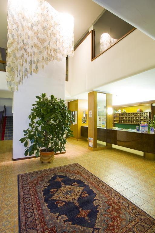 Hotel Metropol Caorle Bilik gambar