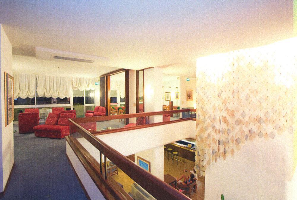 Hotel Metropol Caorle Luaran gambar