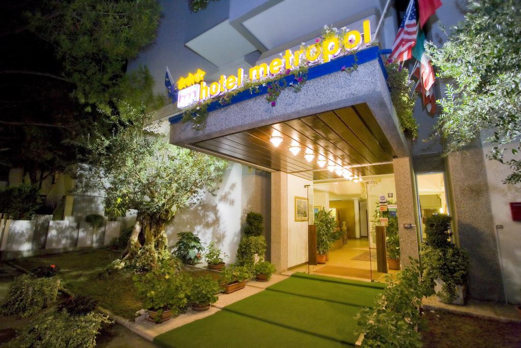 Hotel Metropol Caorle Luaran gambar