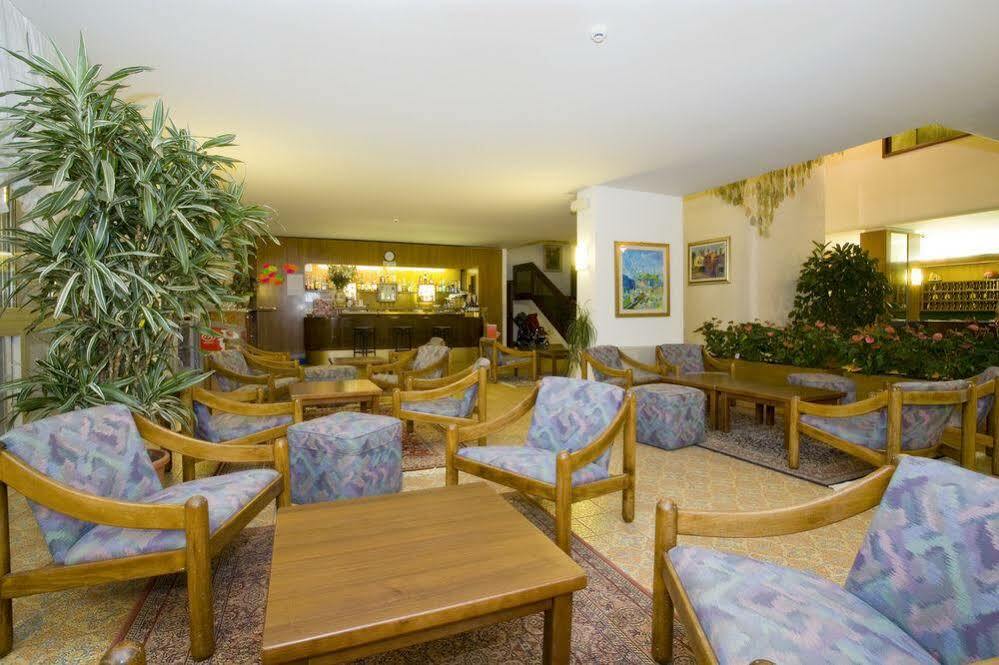 Hotel Metropol Caorle Luaran gambar